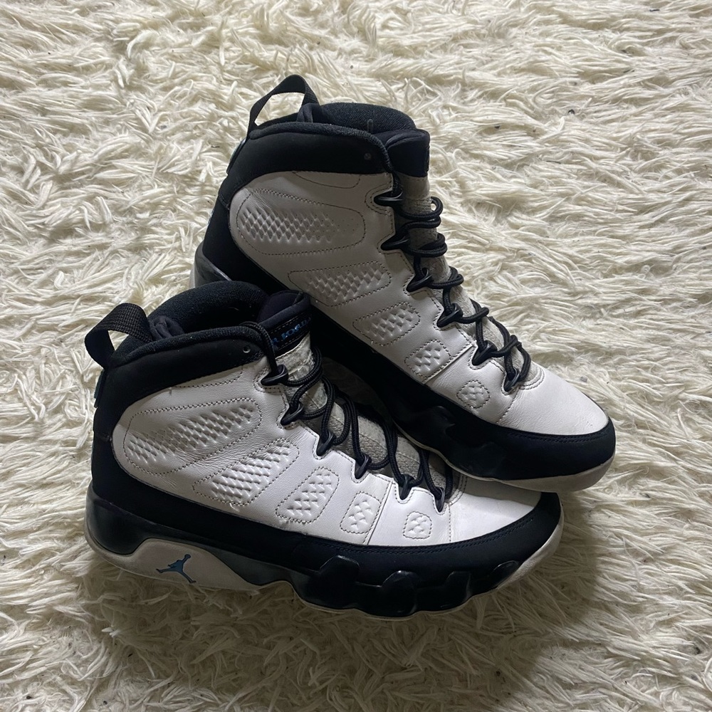Jordan 9 university blue Sz 10